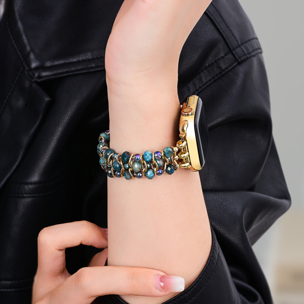 クリスタルショアーズ編み込みストレッチApple Watchストラップ