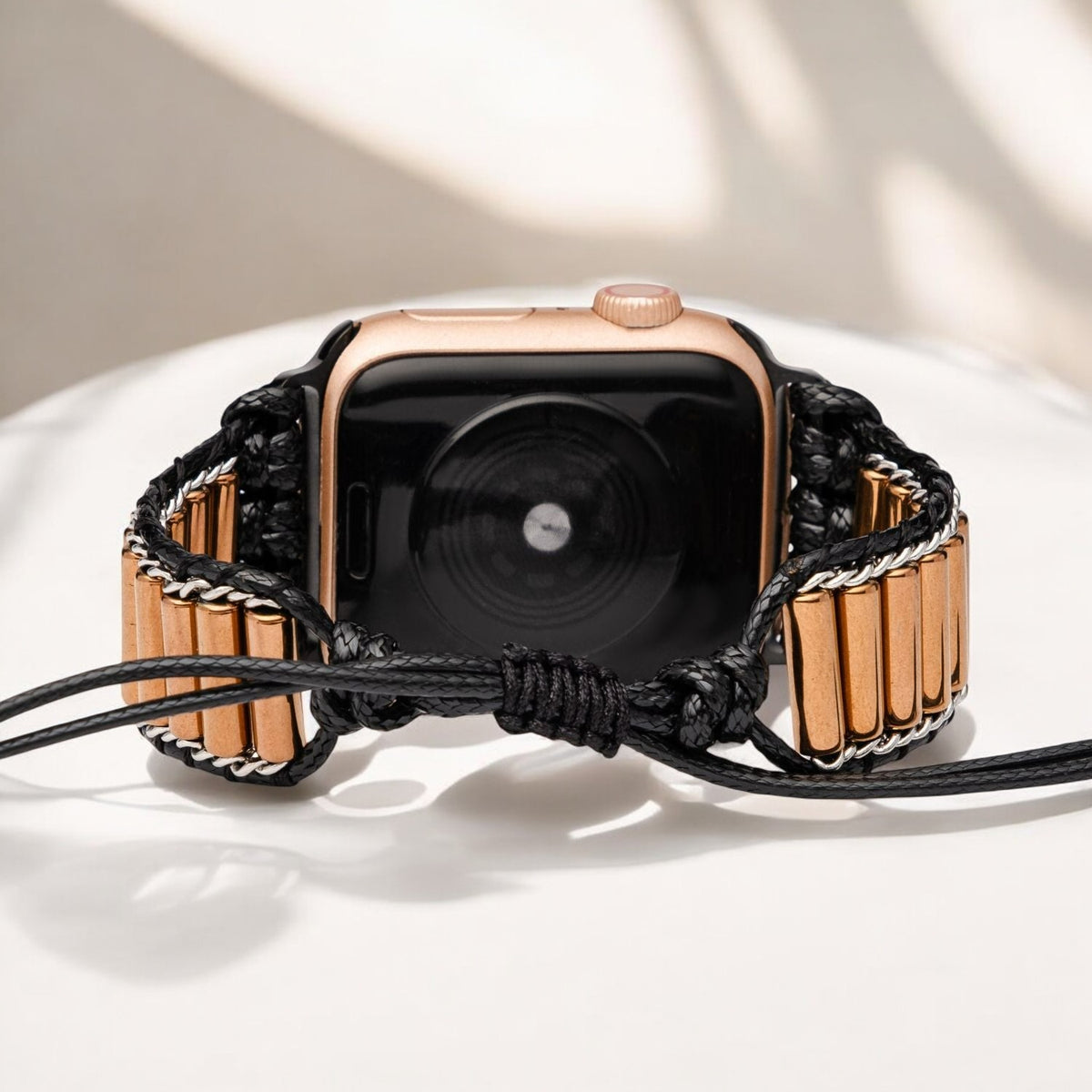 ボヘミアンメタリック Apple Watch ストラップ
