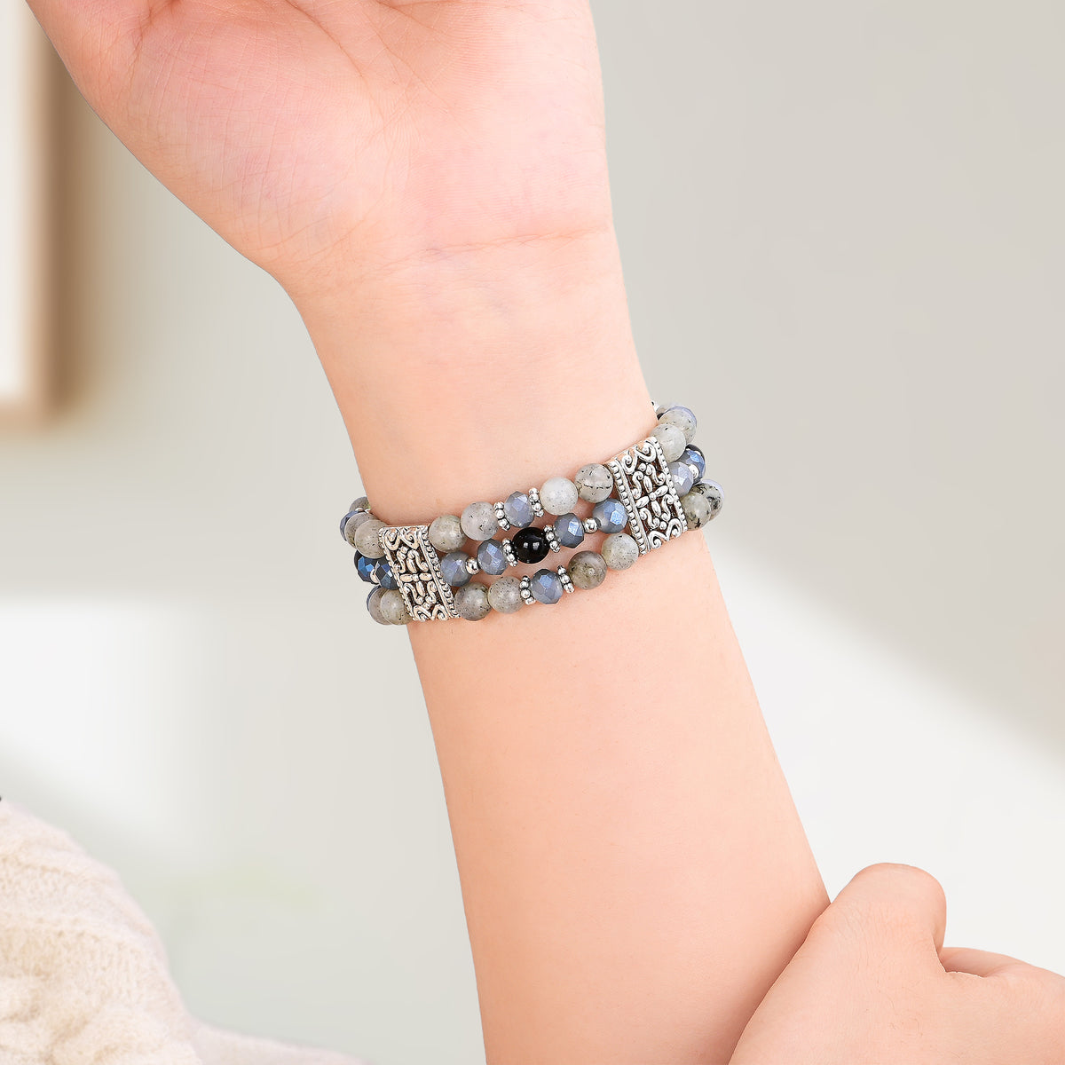 職人技のラブラドライトインディゴストレッチApple Watchストラップ