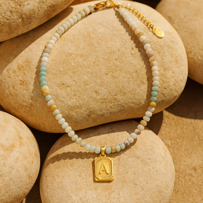アマゾナイト イニシャルレターチャーム ネックレス