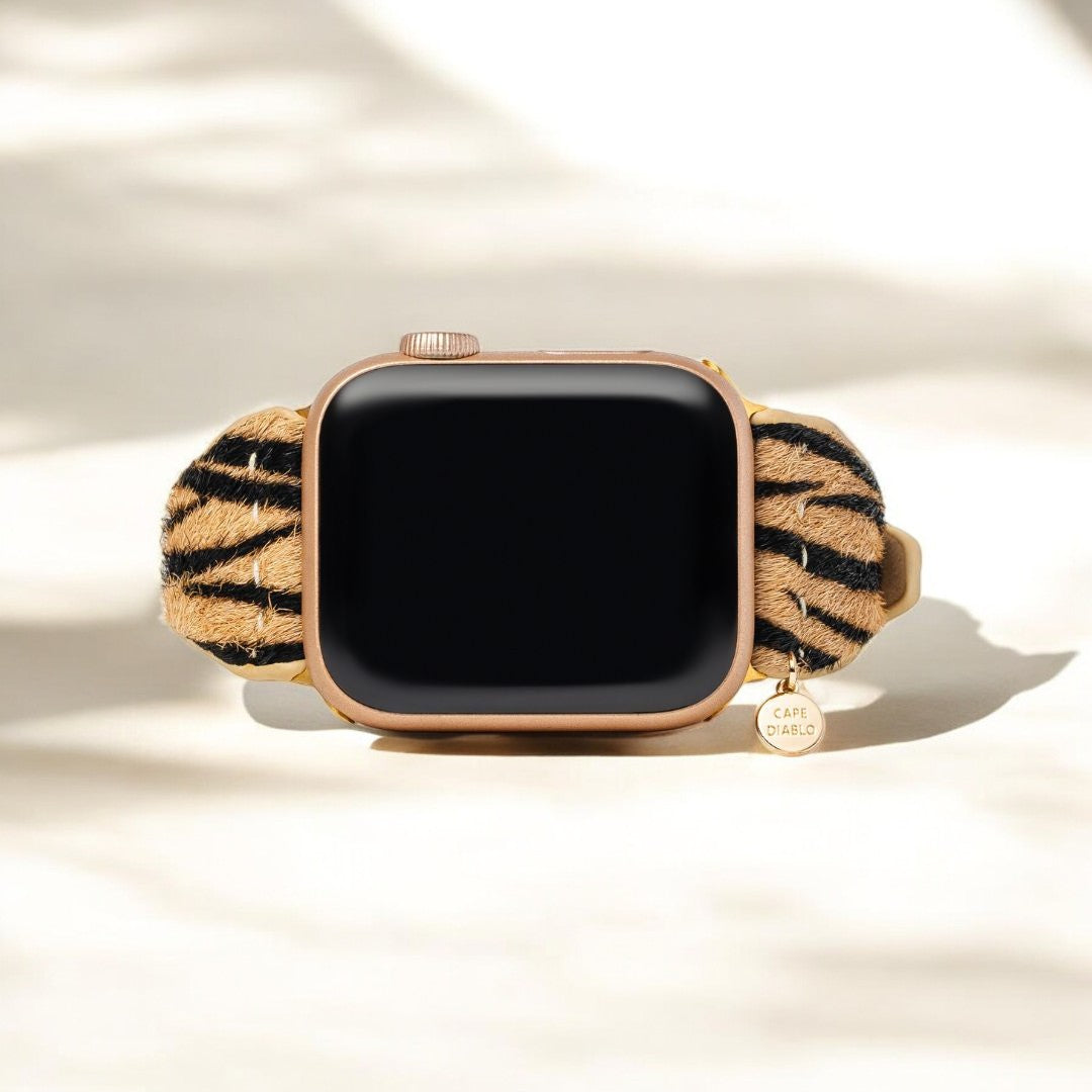 エレガントなストライプレザーのApple Watchストラップ