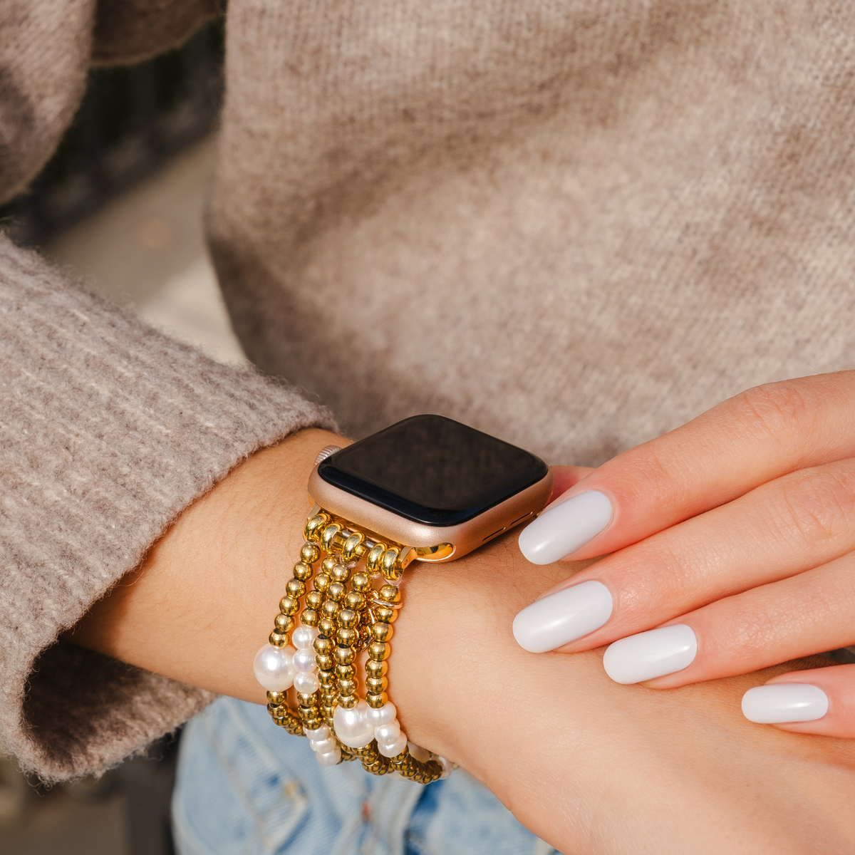 ゴールドとパールのストレッチ Apple Watch ストラップ