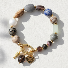 黒曜石のハートチャームブレスレット