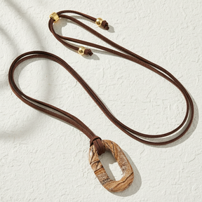 スエード ピクチャーストーン セレニティ ネックレス