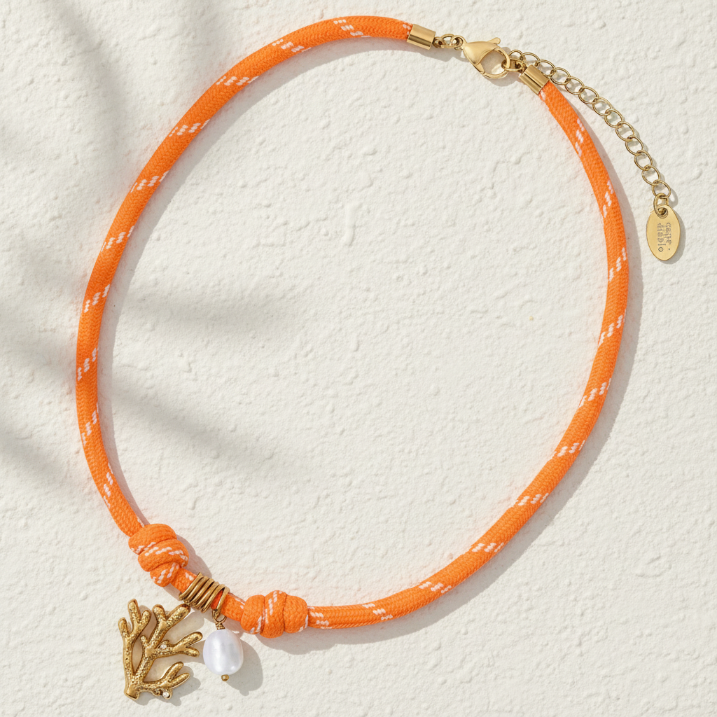 サンゴ礁チャームネックレス