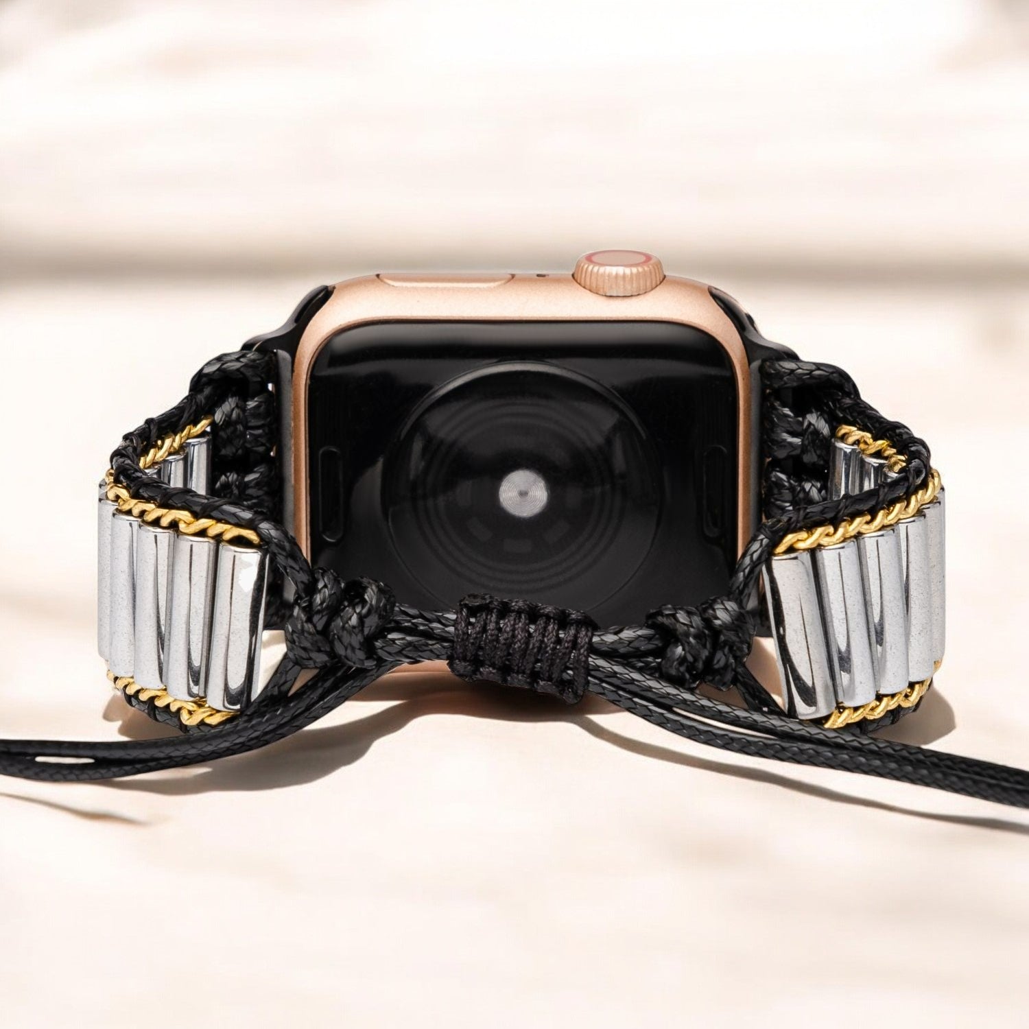 パンクボヘミアンメタリックApple Watchストラップ